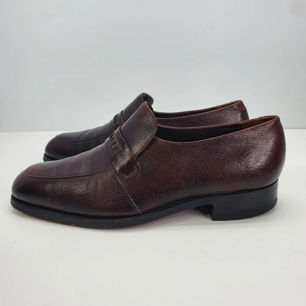 The Florsheim Shoe Men's 9.5 D Penny Loafers Distressed Leather Slip On Vintage